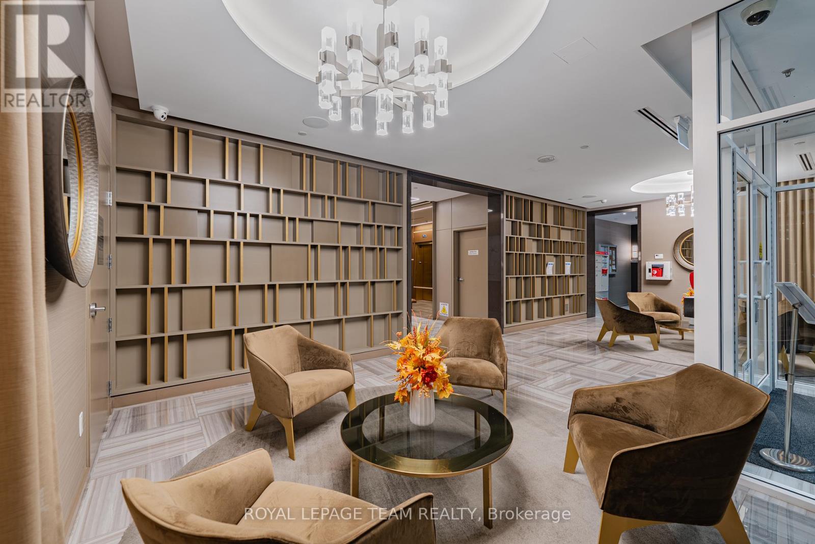 1106 - 200 Inlet Private