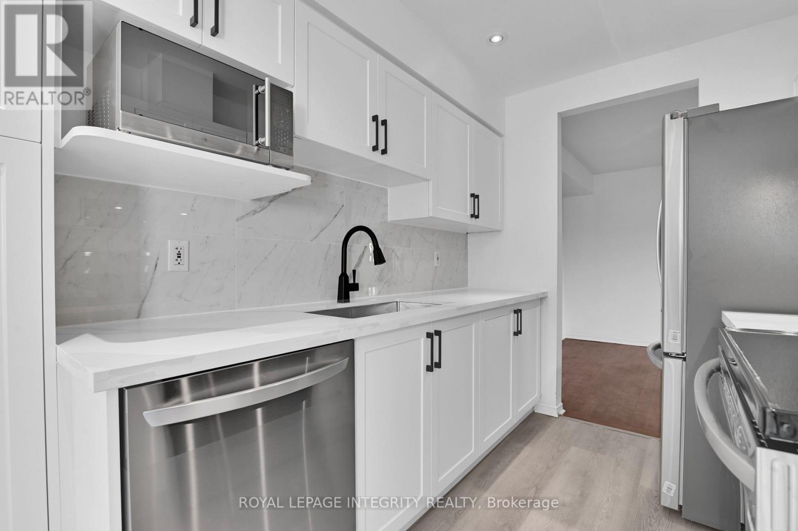 137 Tall Oak Private