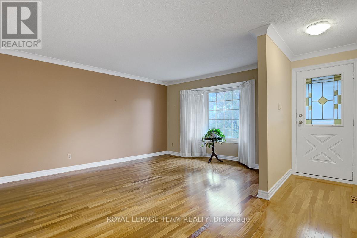 16 Barnstable Drive