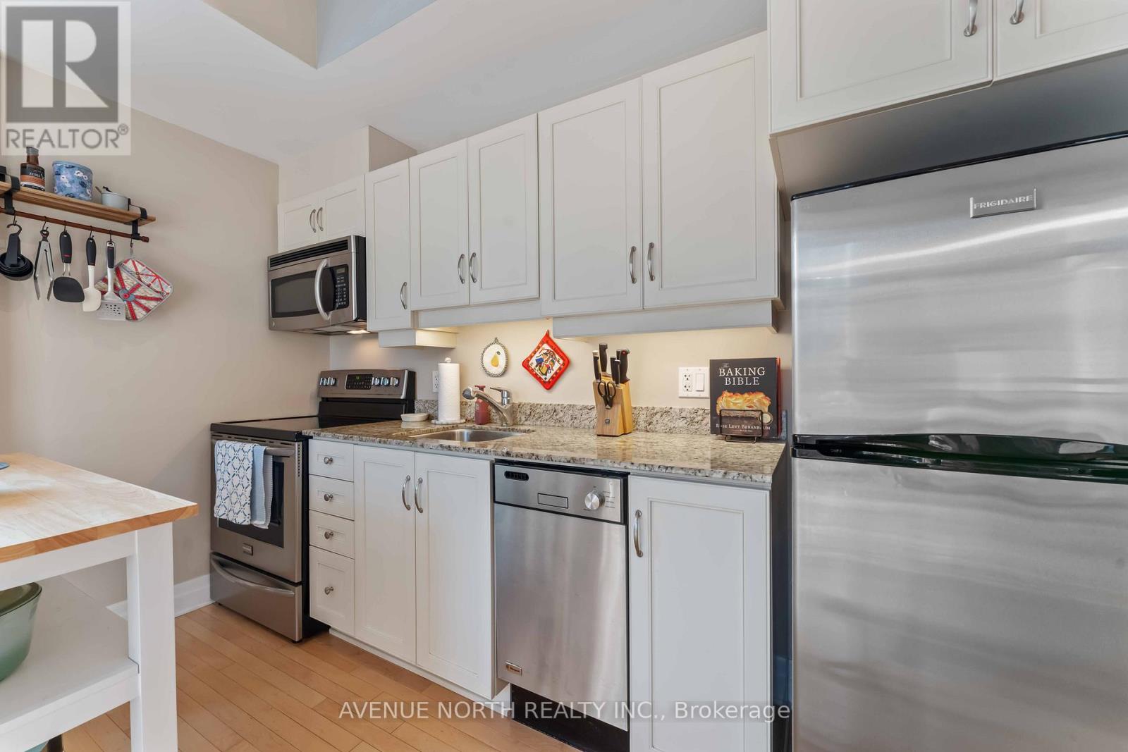1505 - 245 Kent Street