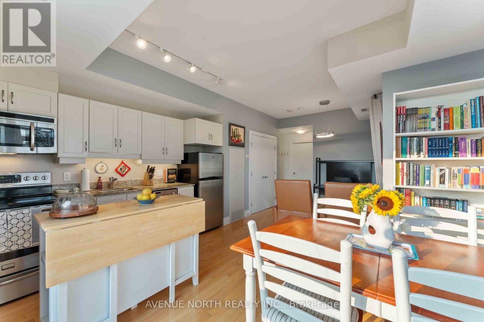 1505 - 245 Kent Street