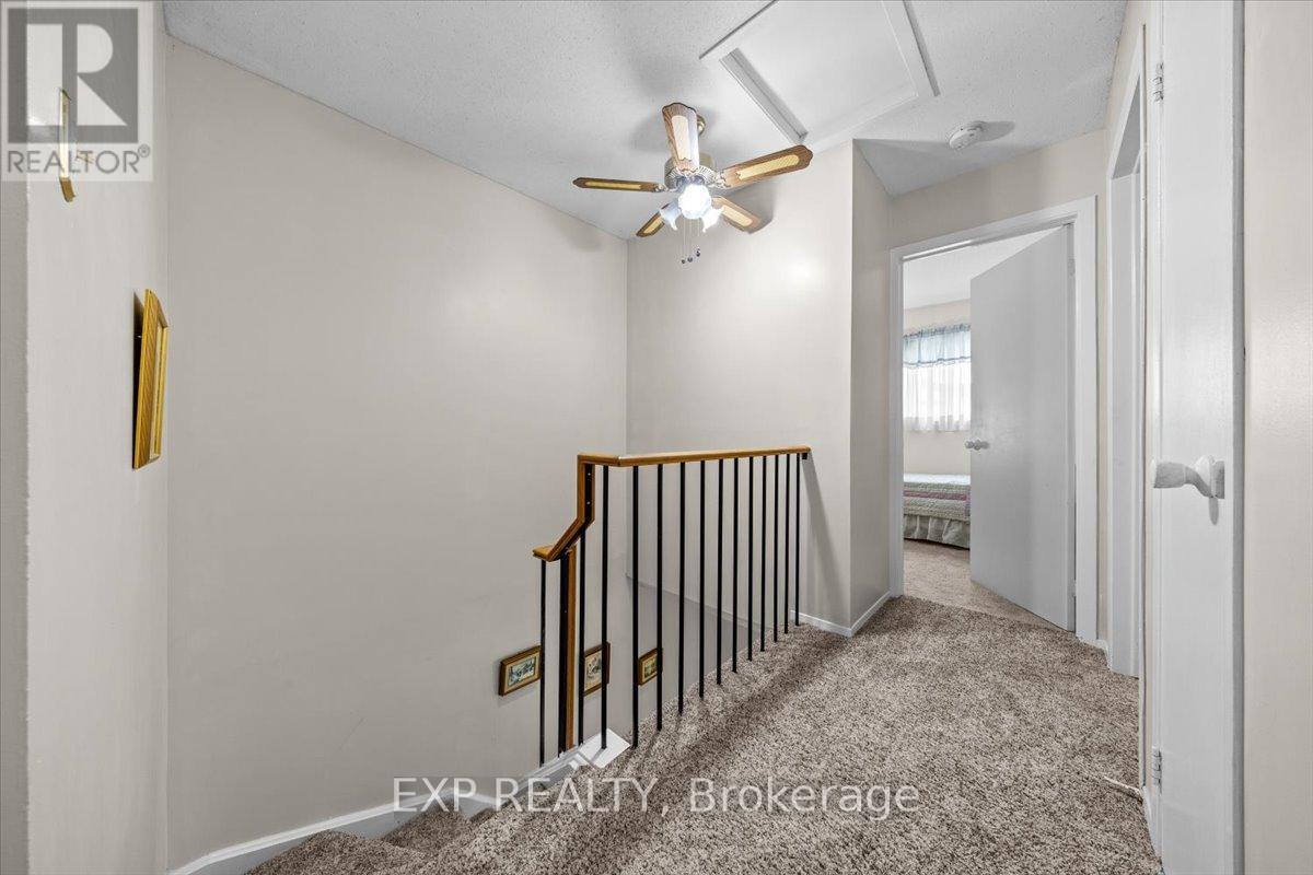 1971 Greenvale Lane