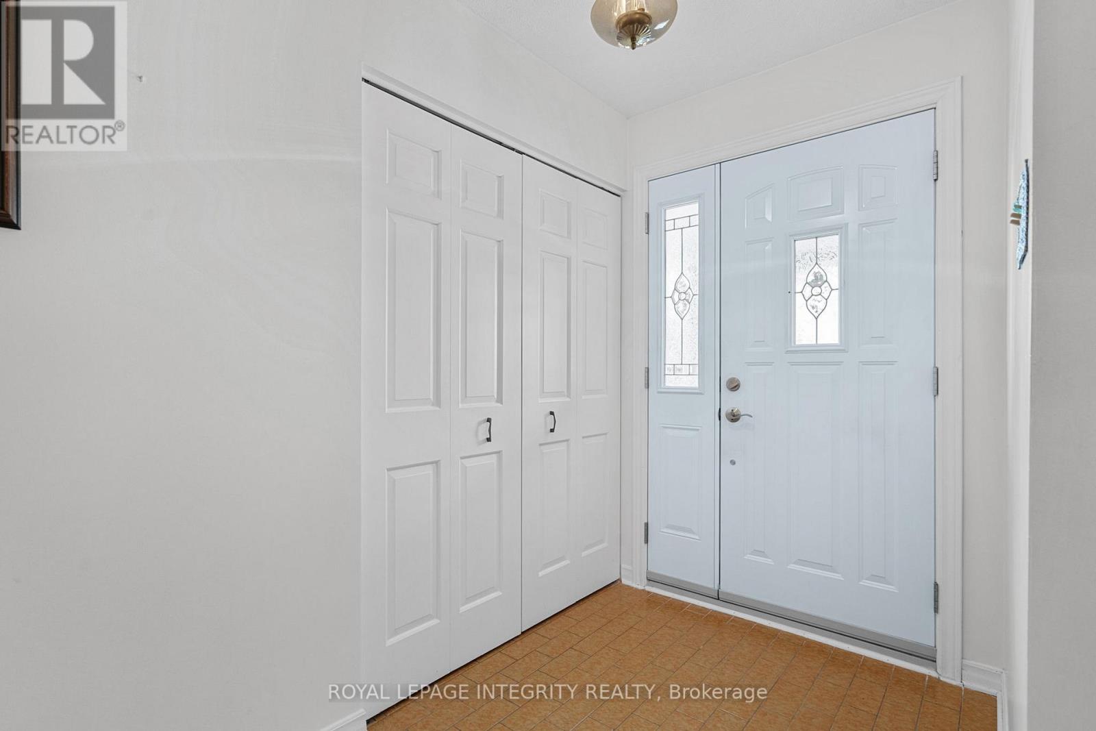 12 Wynford Avenue