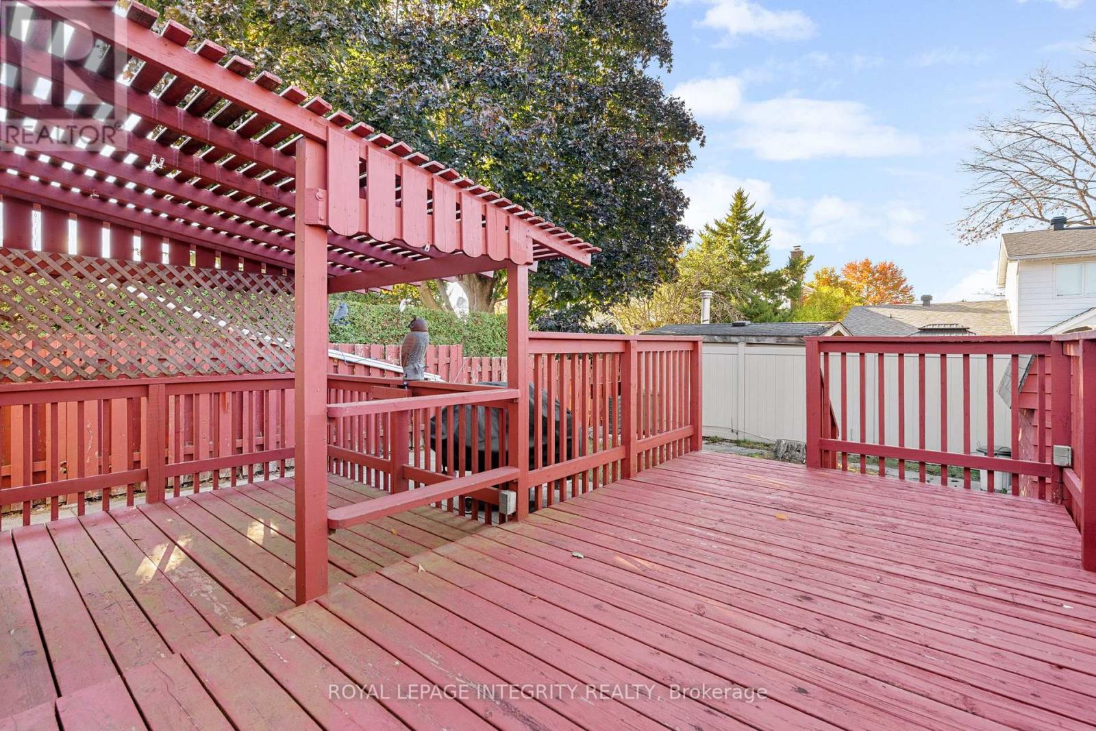 12 Wynford Avenue