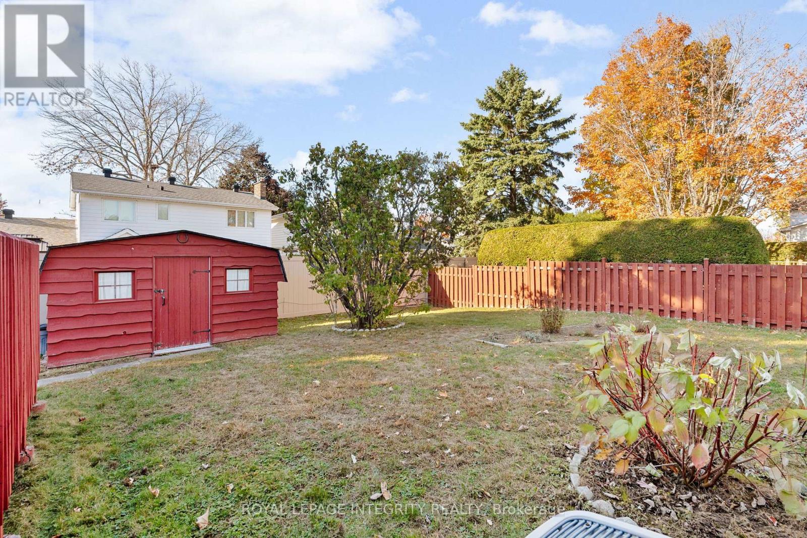 12 Wynford Avenue