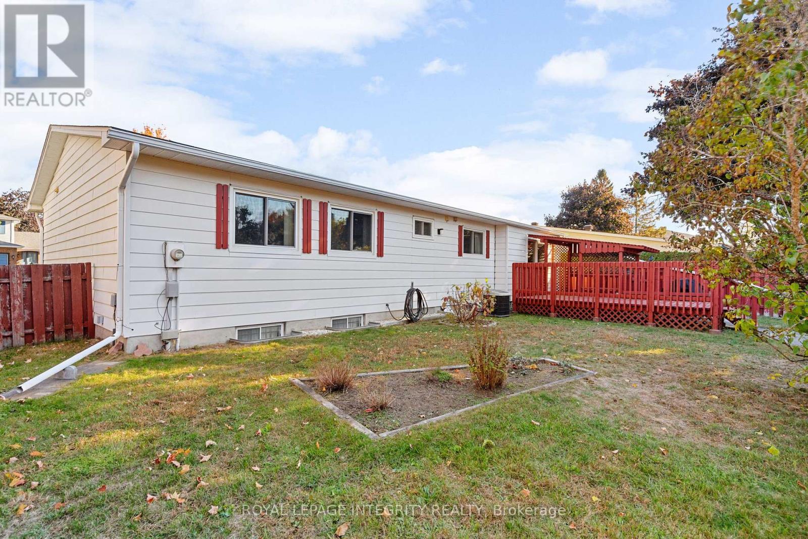 12 Wynford Avenue