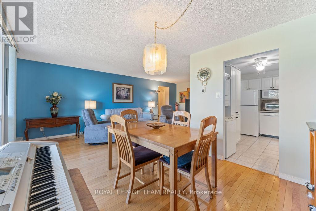 302 - 665 Bathgate Drive