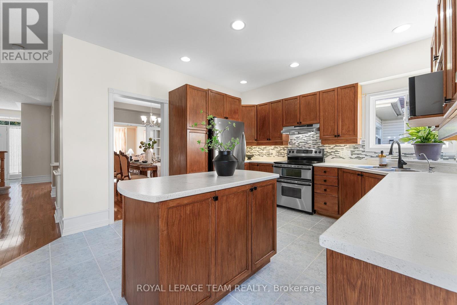 19 Black Tern Crescent