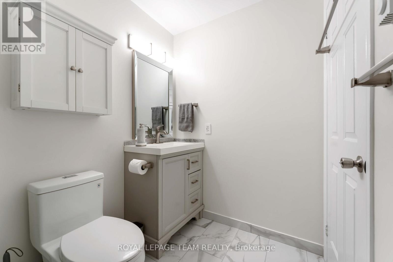 203 - 495 Canteval Terrace