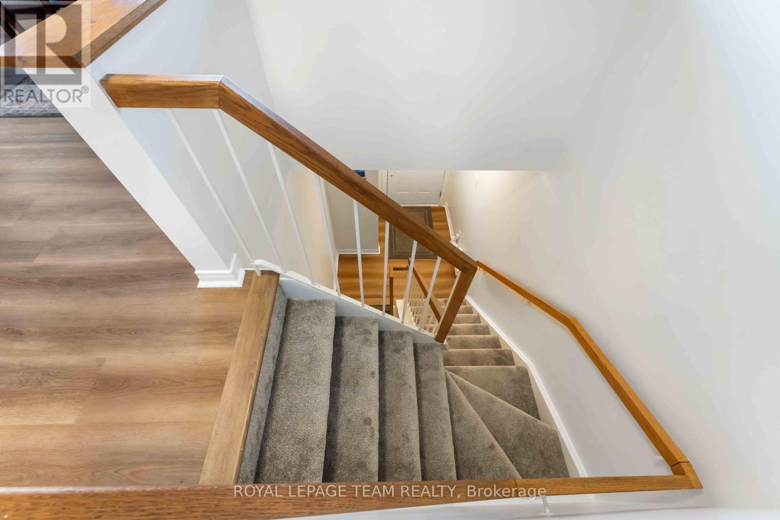 203 - 495 Canteval Terrace
