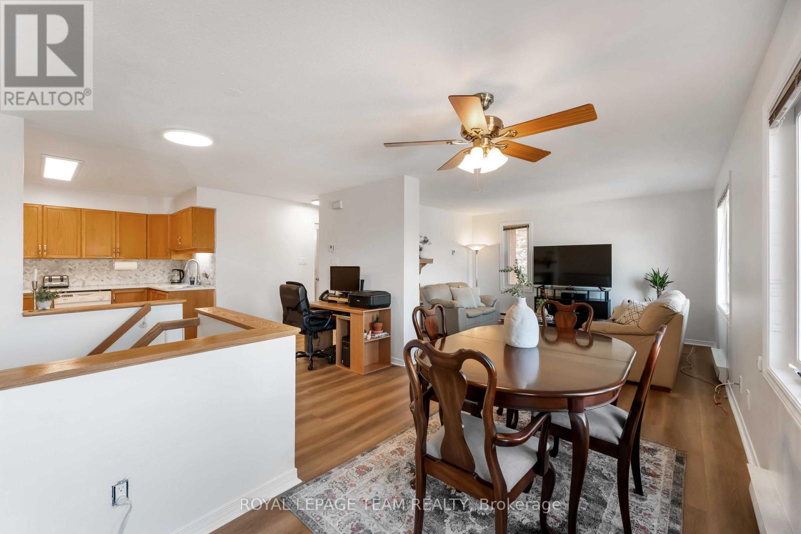 203 - 495 Canteval Terrace