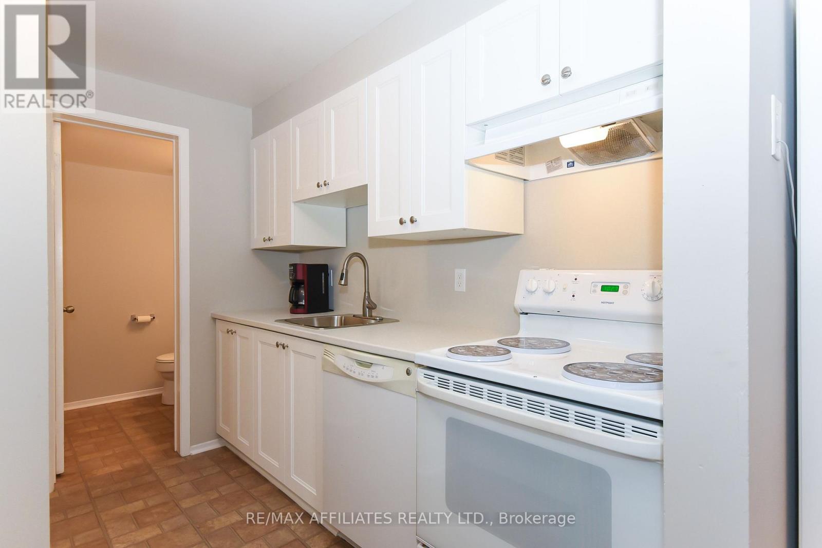 87a - 758 St Andre Drive