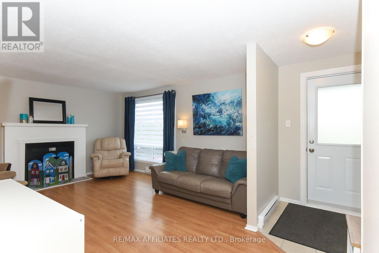 87a - 758 St Andre Drive