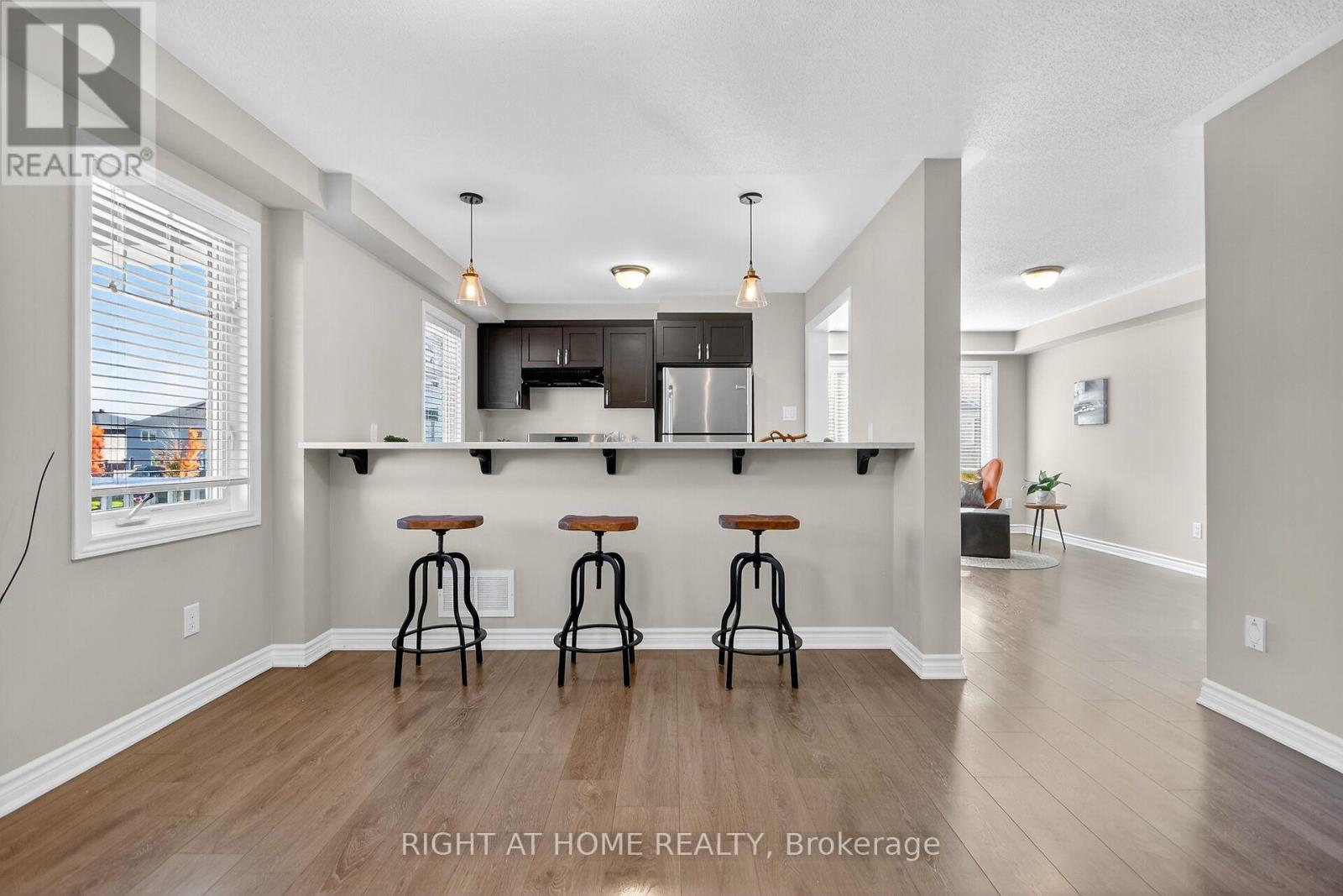 91 Buffalograss Crescent