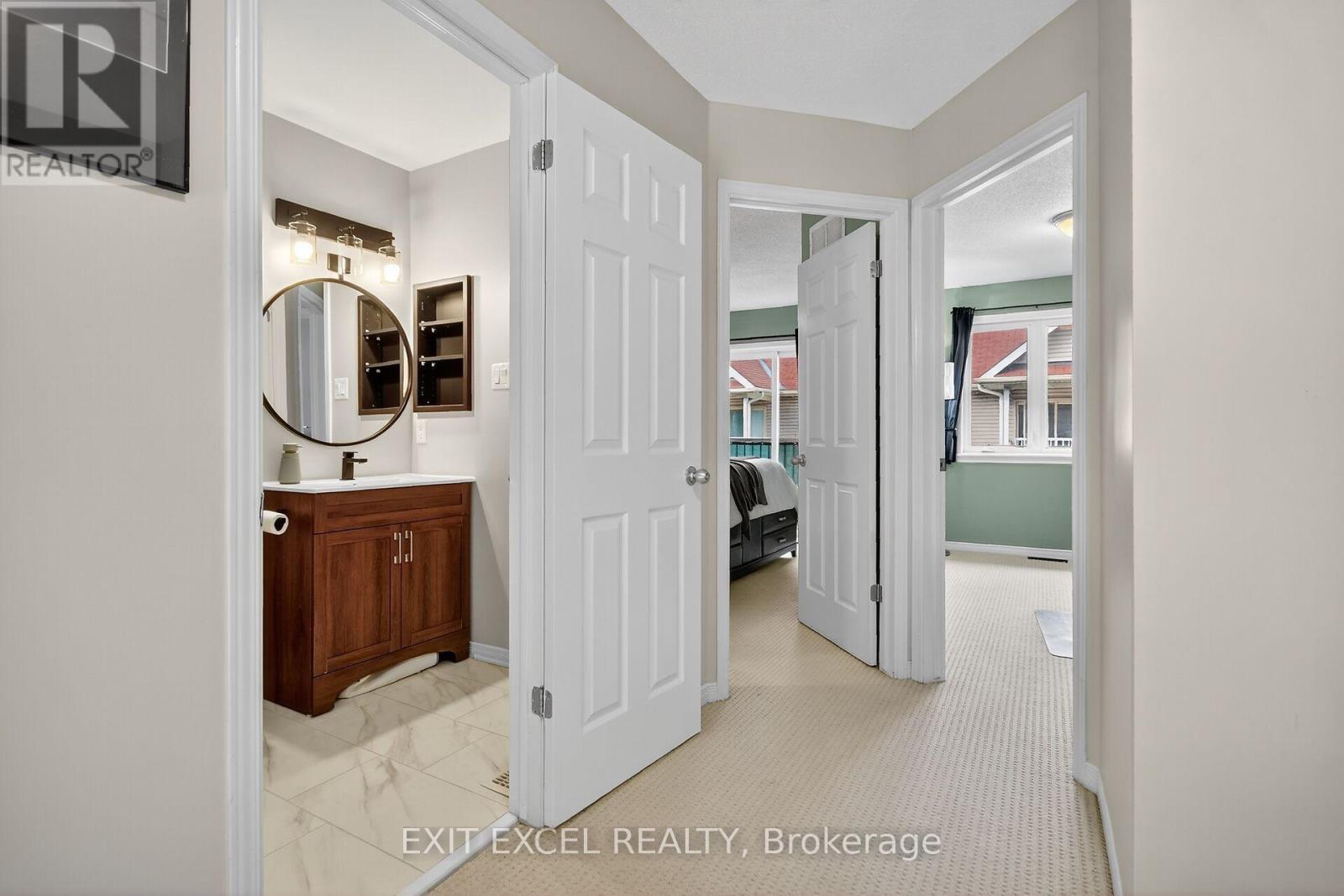 206 Keltie Private