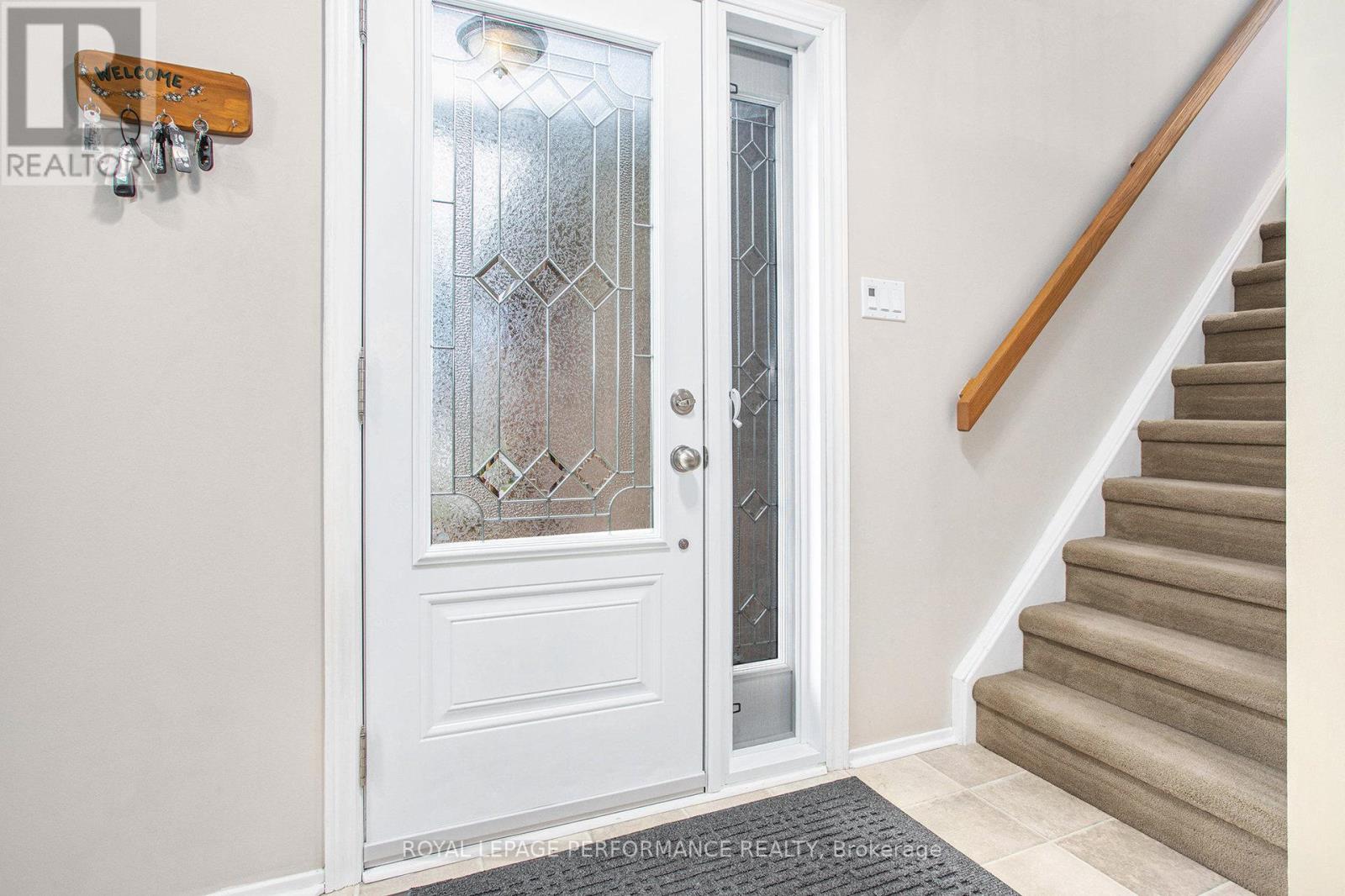 6097 Forestglen Crescent
