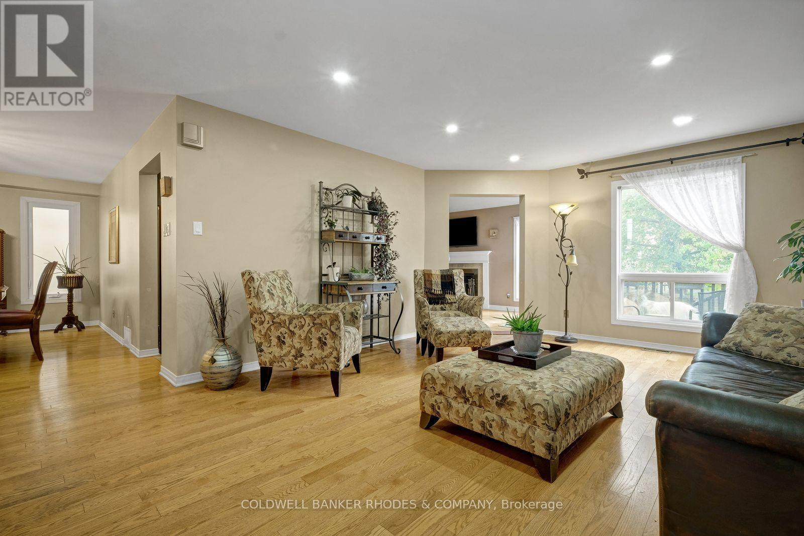 12 Bramblegrove Crescent