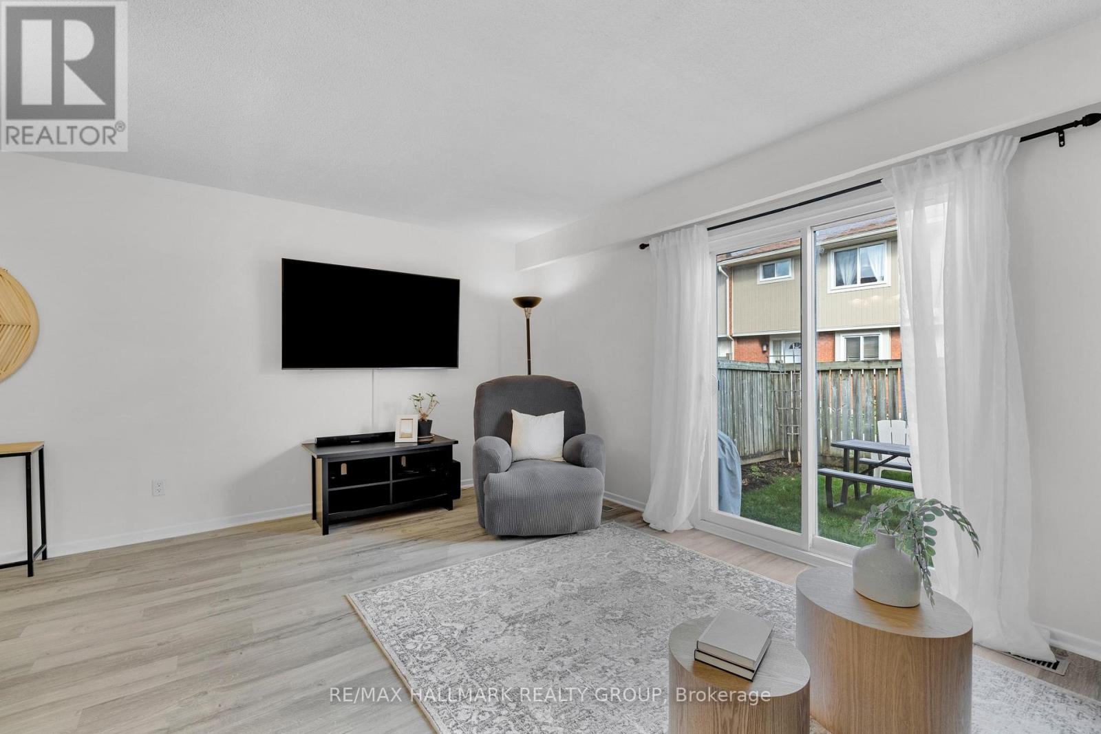 B - 479 Moodie Drive