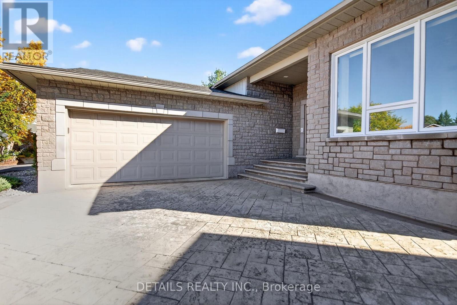 7 Eagle Chase Court