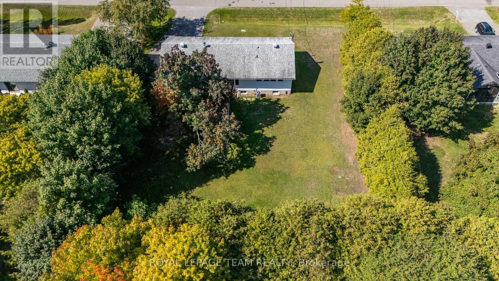 6521 Jack Pine Crescent