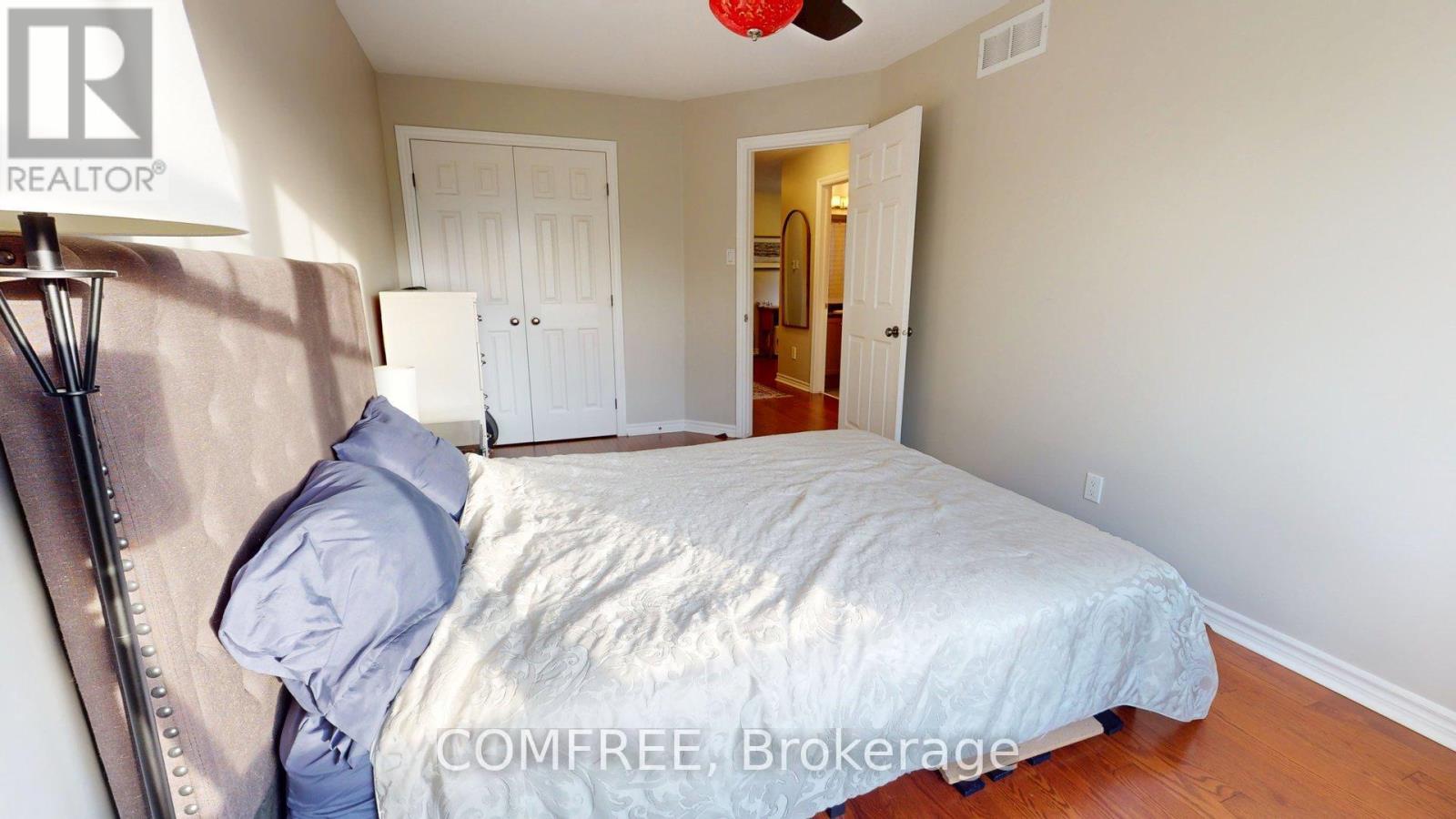 29d Cresthaven Drive