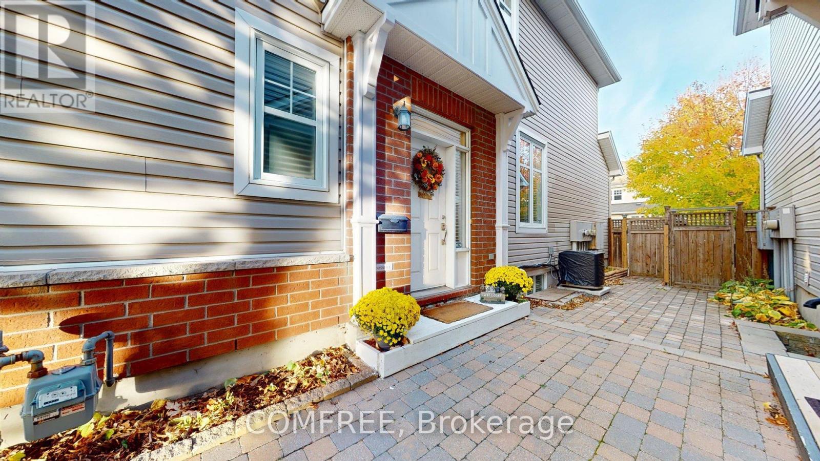 29d Cresthaven Drive