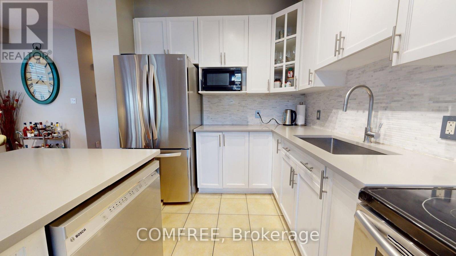 29d Cresthaven Drive