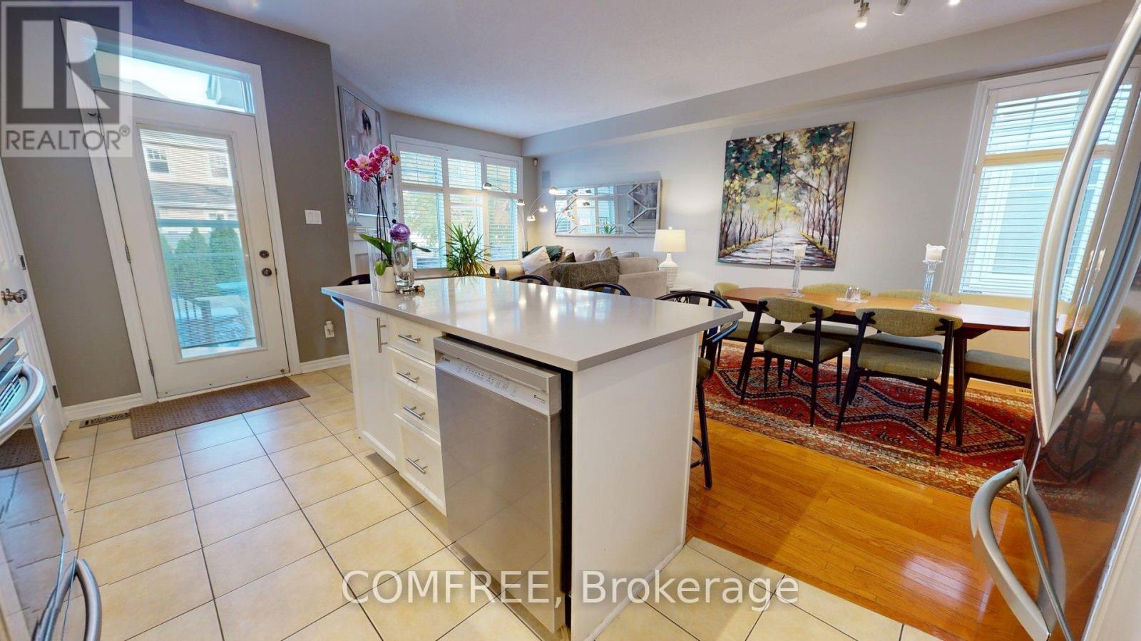 29d Cresthaven Drive