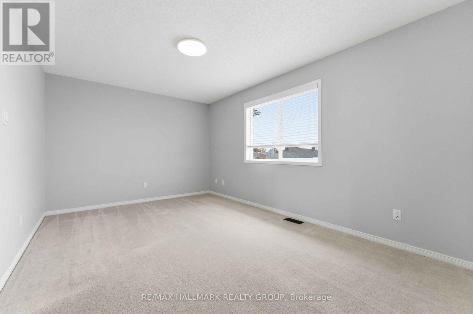 1072 Brasseur Crescent