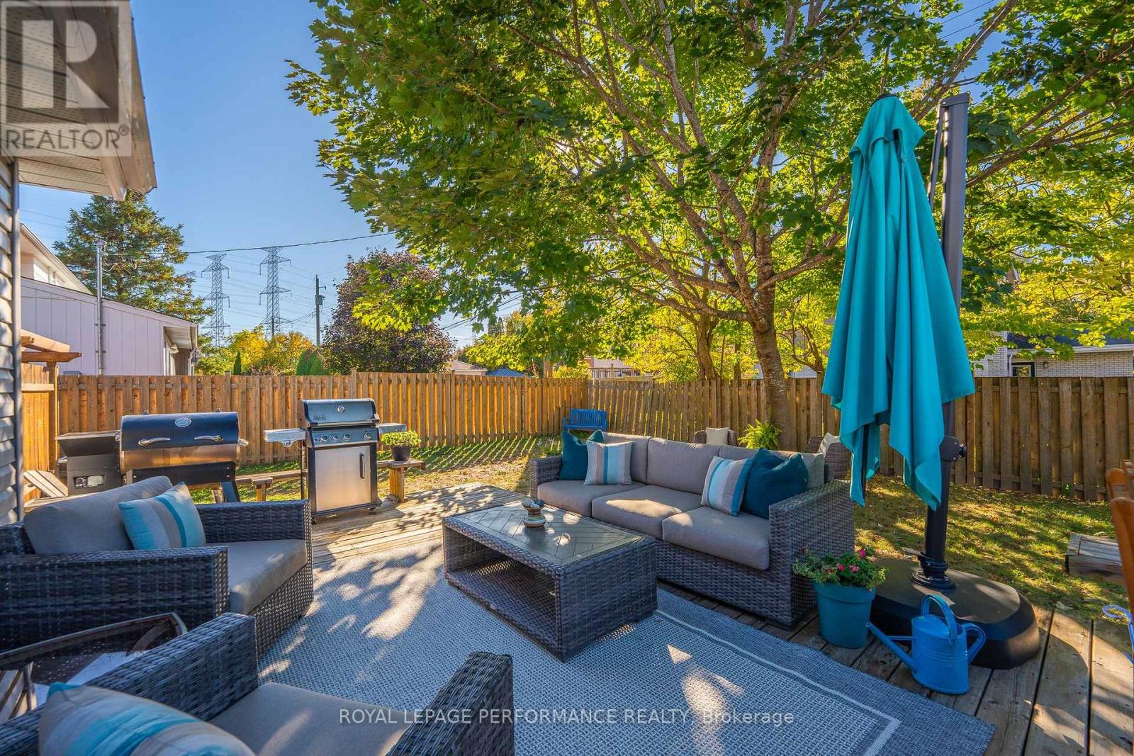 3026 Southmore Drive E