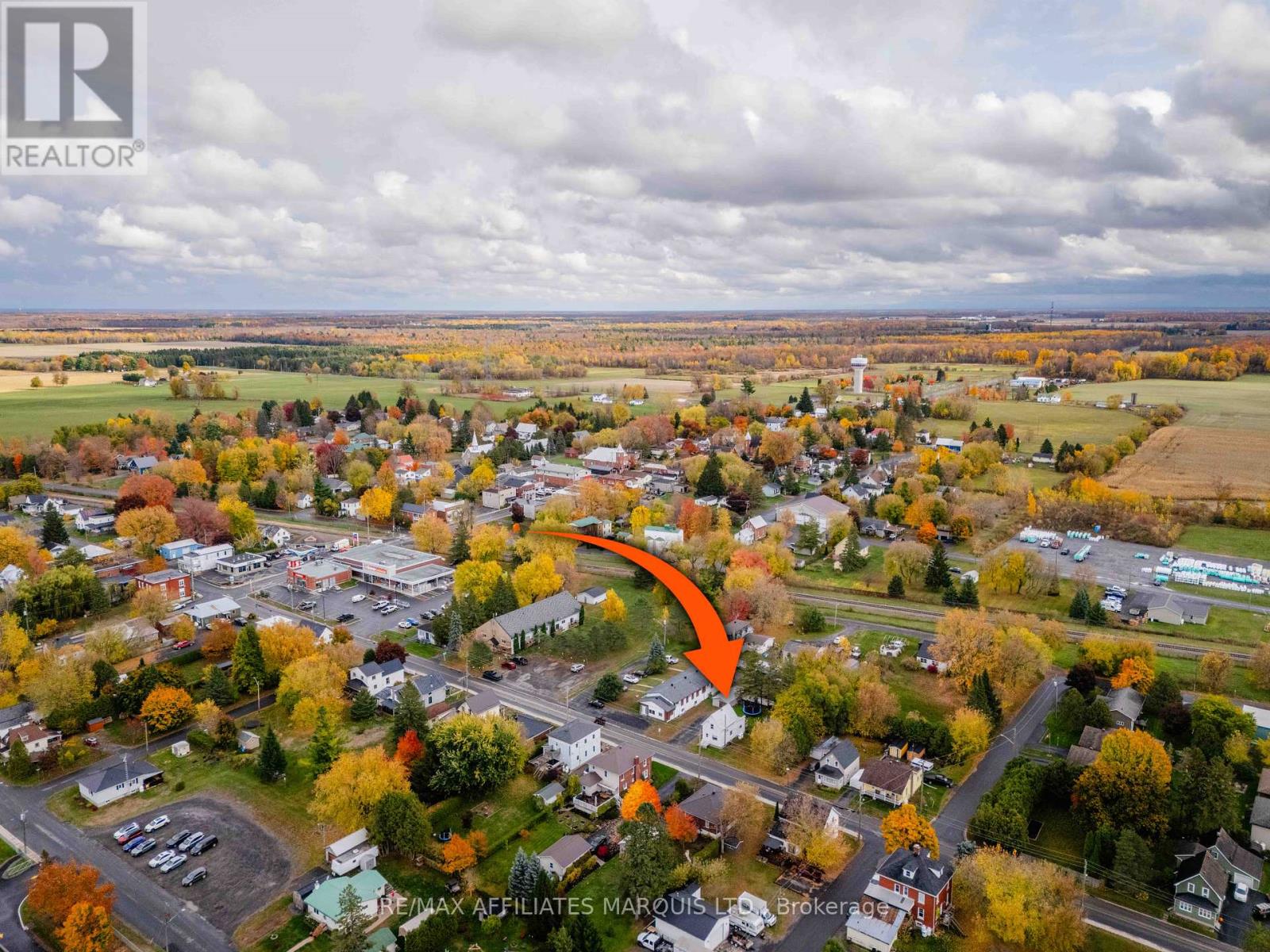 18 Mechanic Street W