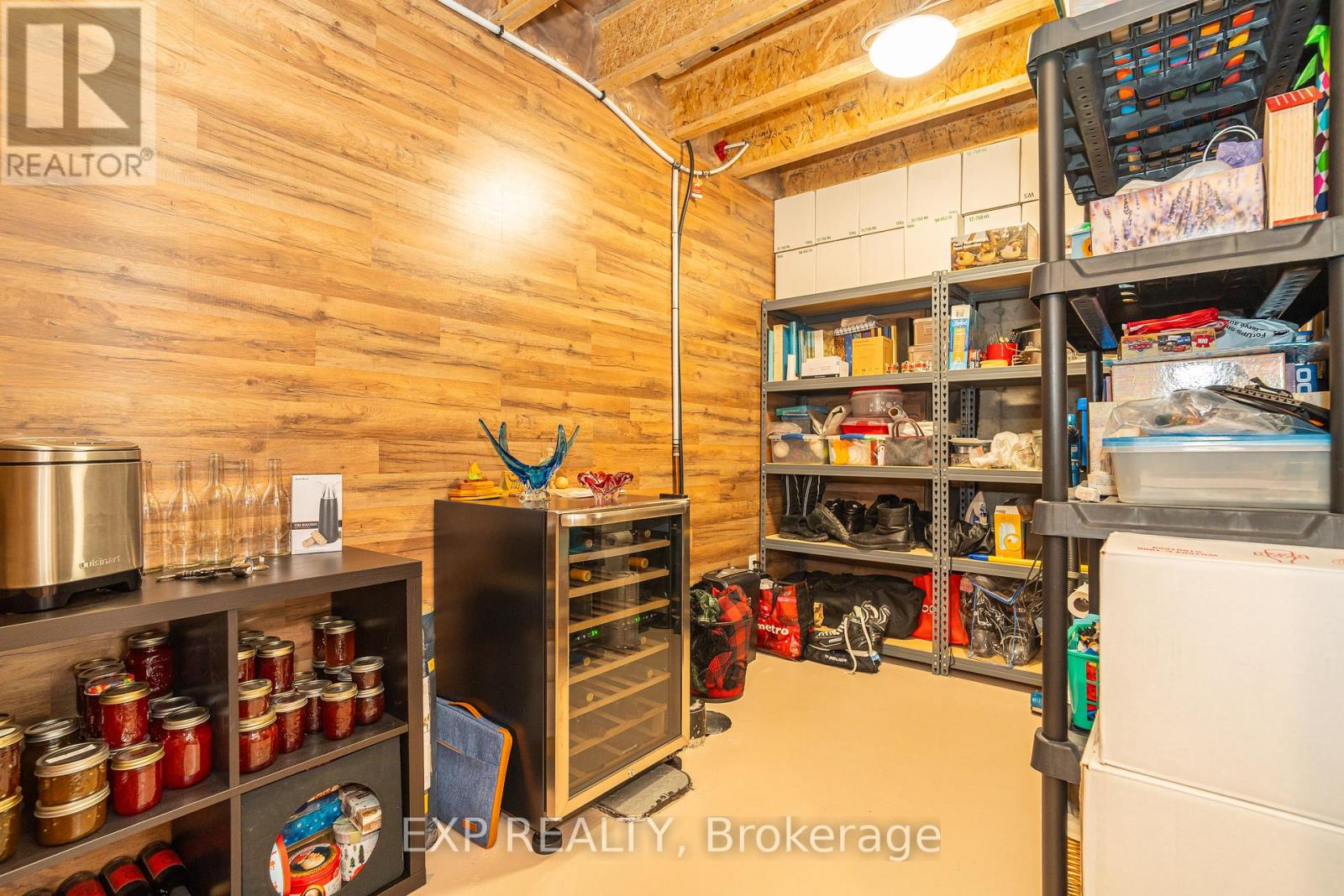 406 Sweetflag Street