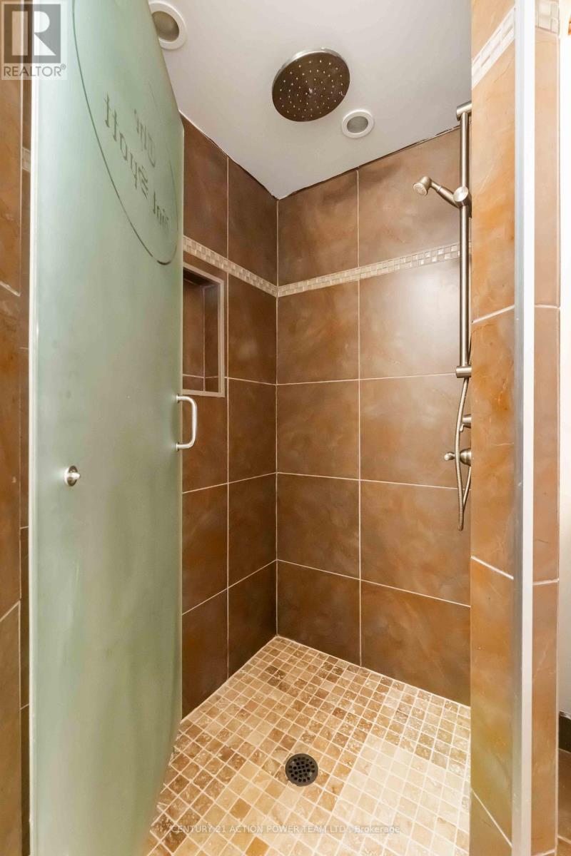 1474 Shawinigan Street