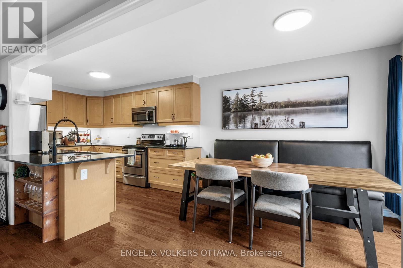 760 Mayfly Crescent