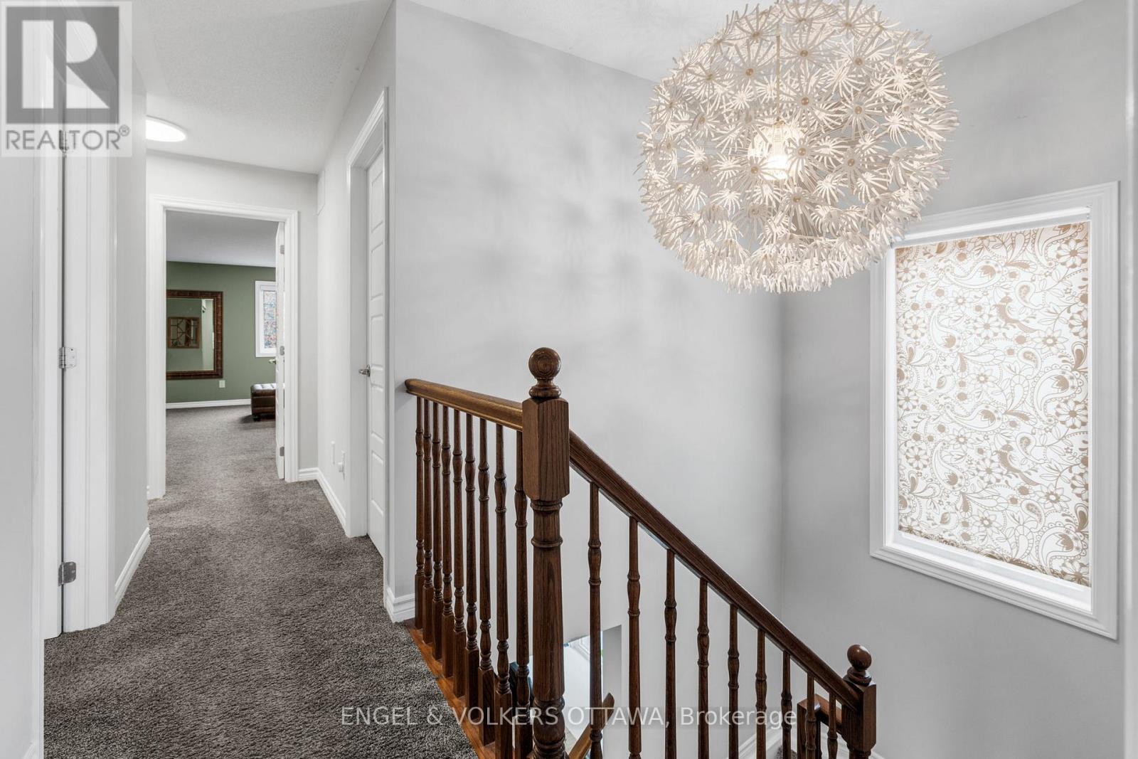 760 Mayfly Crescent