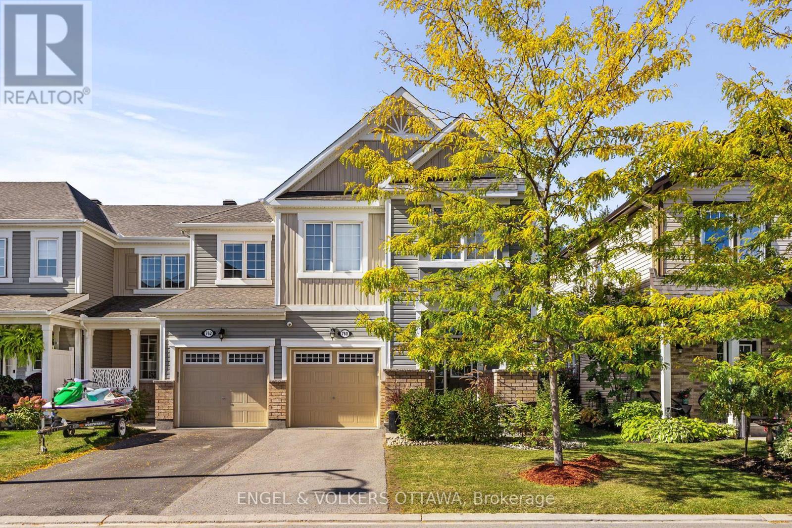 760 Mayfly Crescent