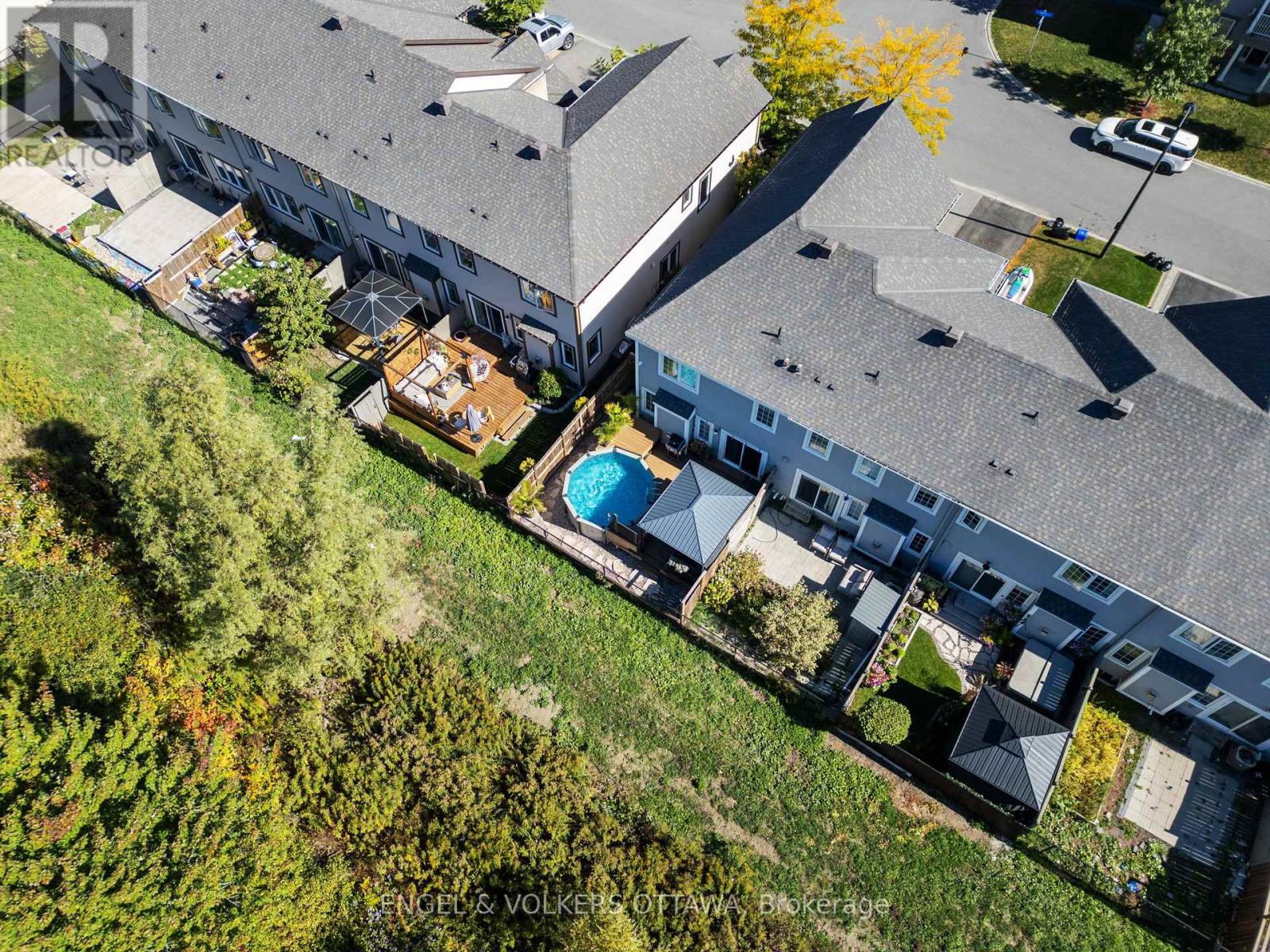 760 Mayfly Crescent