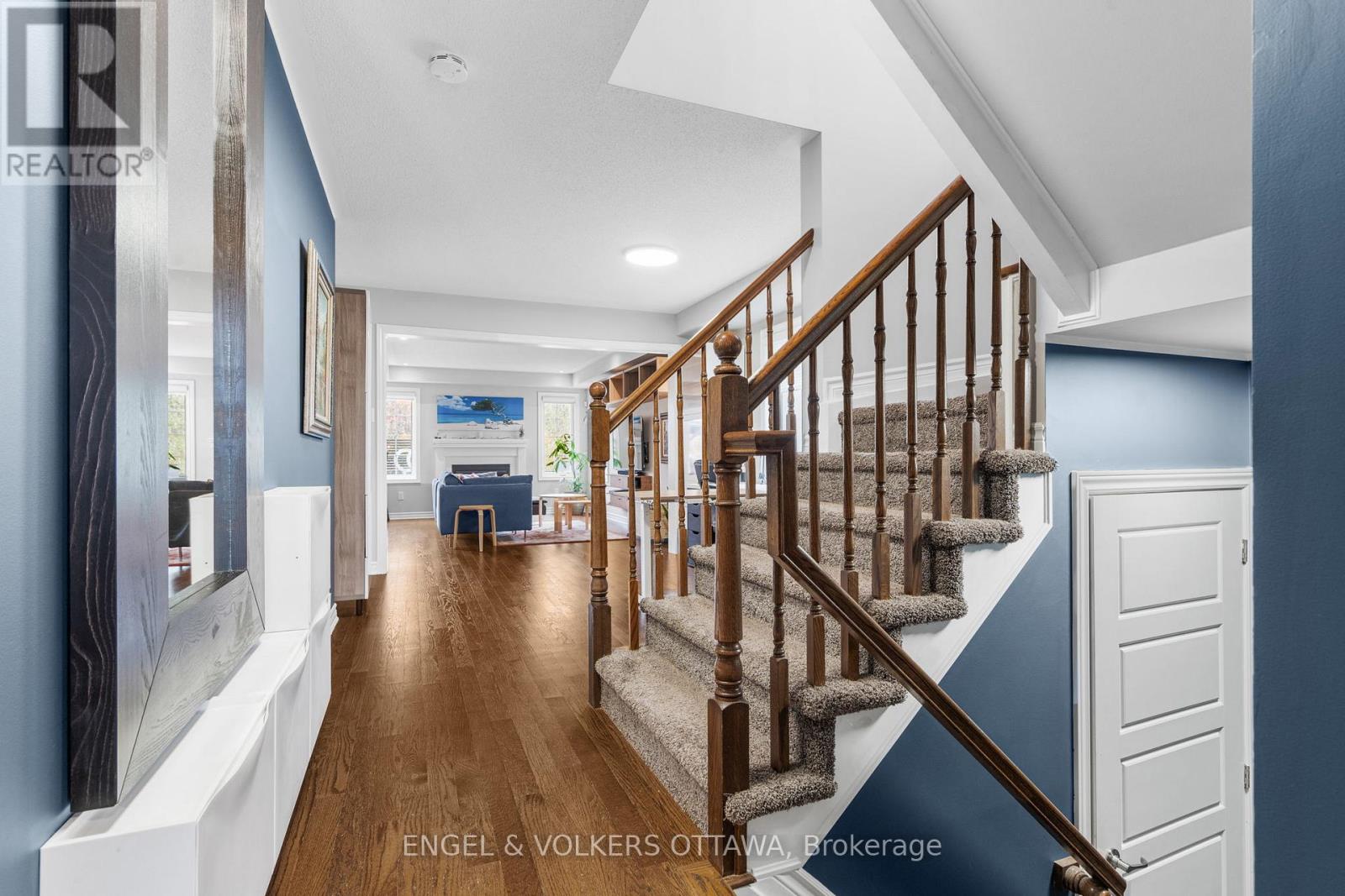 760 Mayfly Crescent