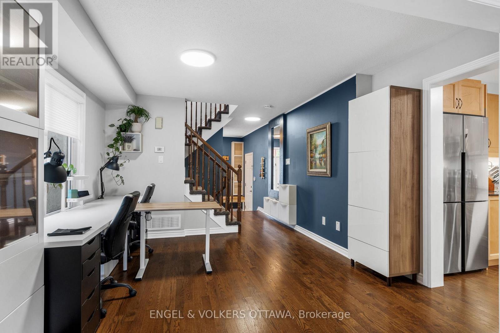760 Mayfly Crescent