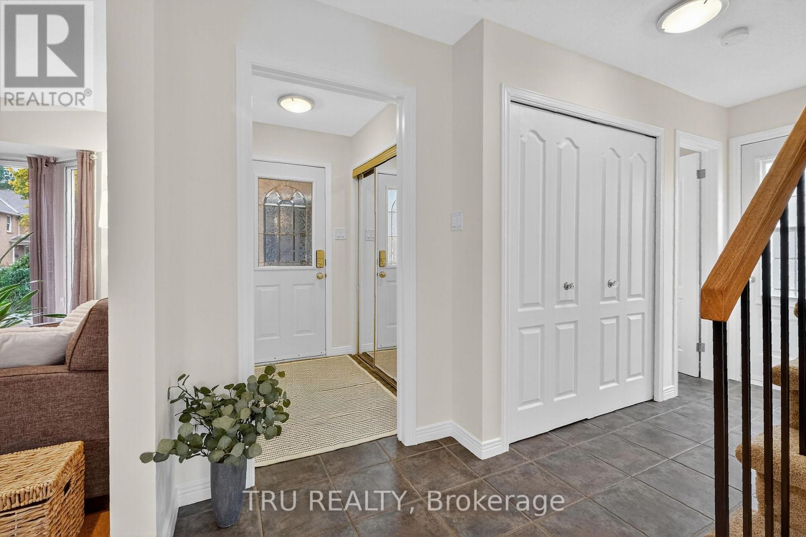 1518 Kamouraska Circle