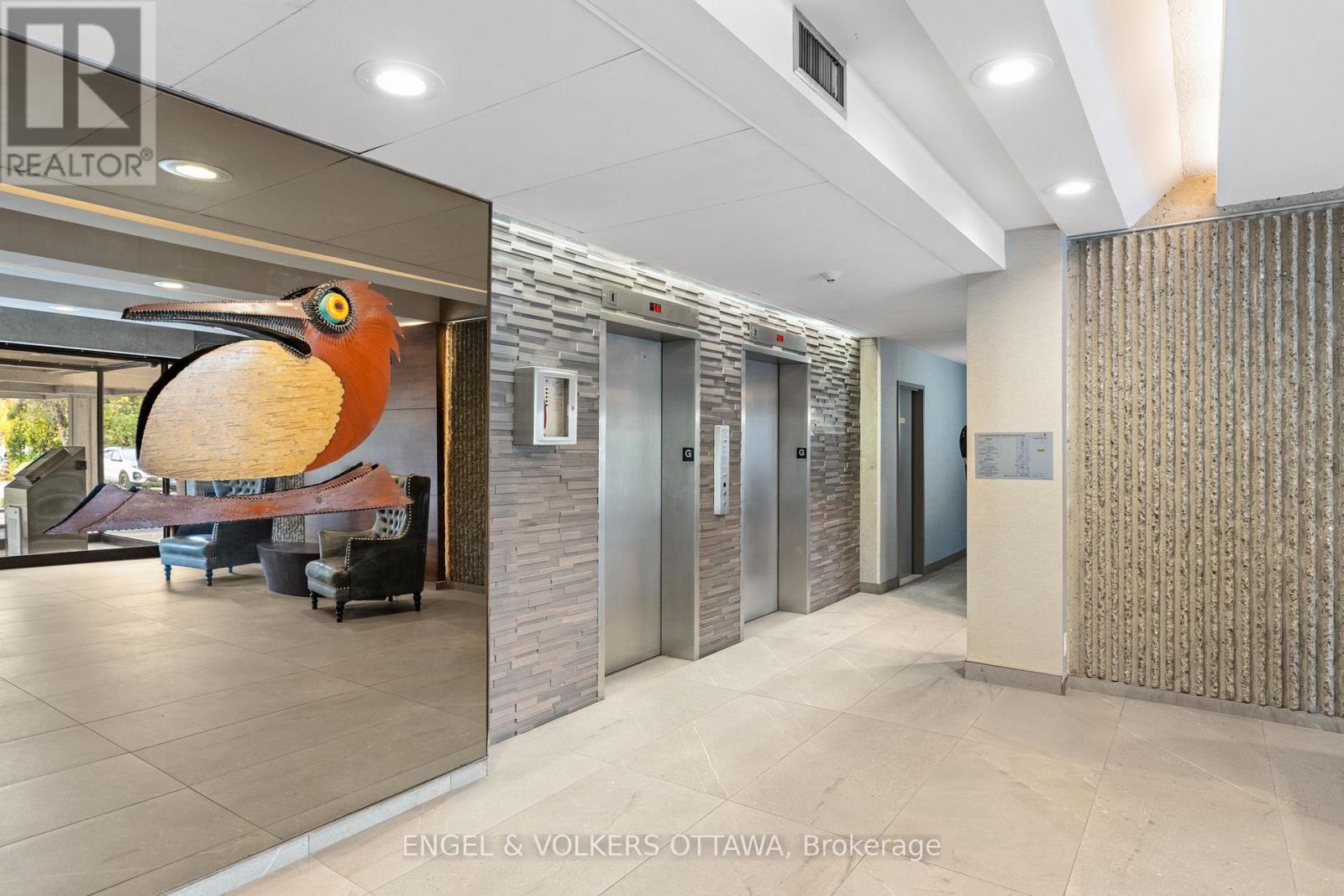 1007 - 1195 Richmond Road