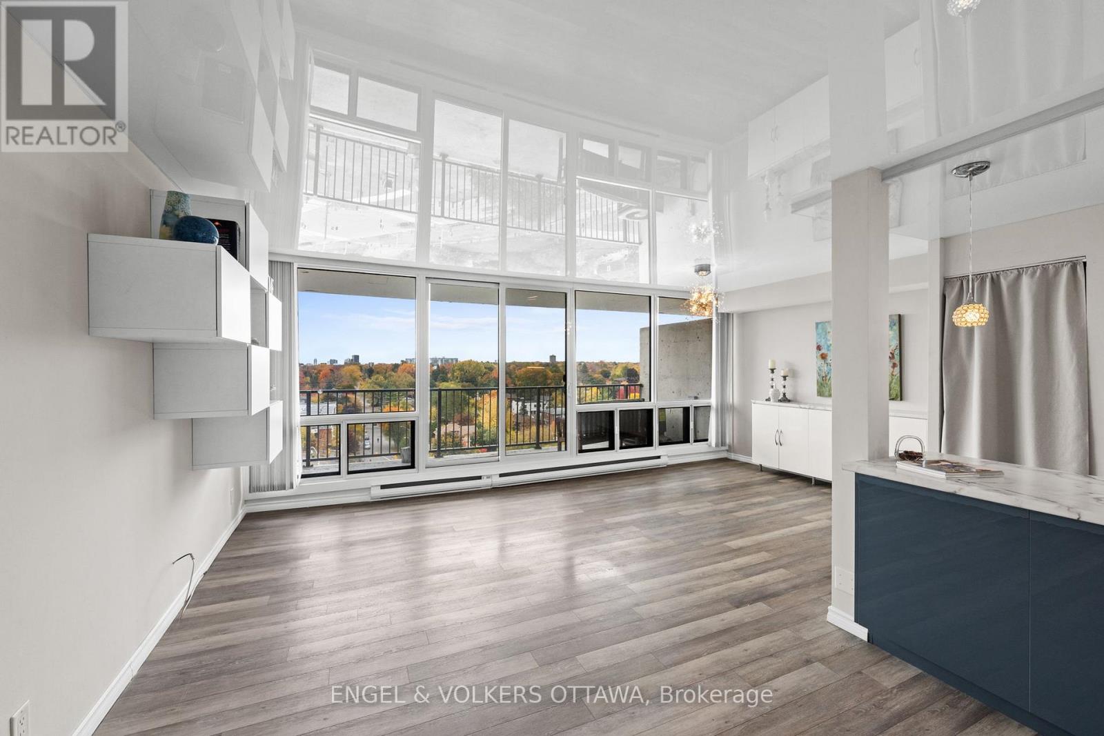 1007 - 1195 Richmond Road