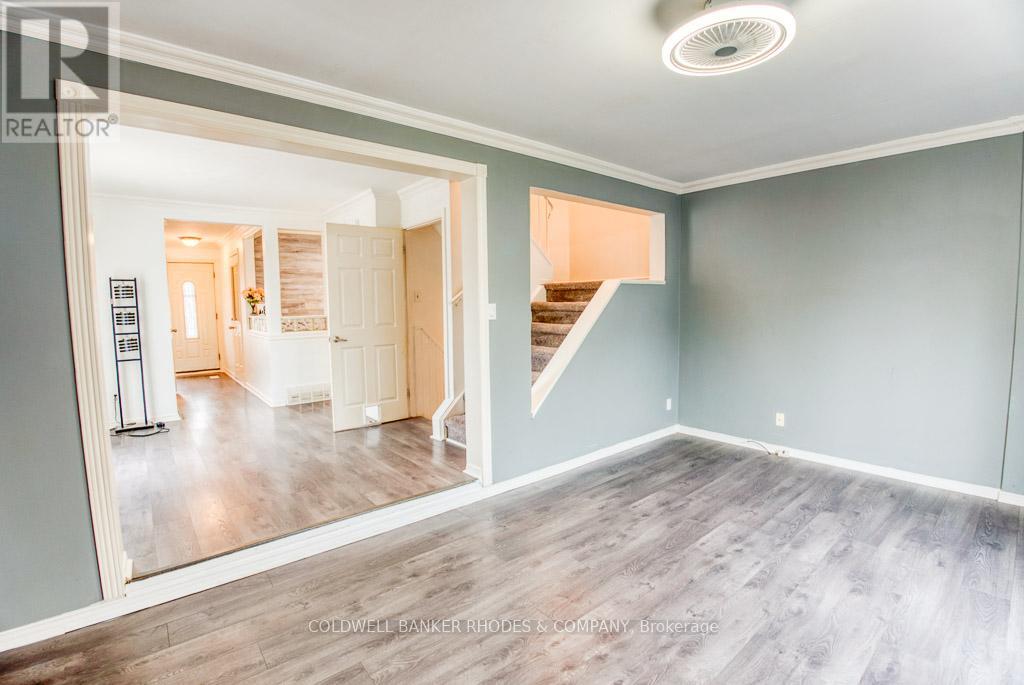 18 - 6475 Colony Square