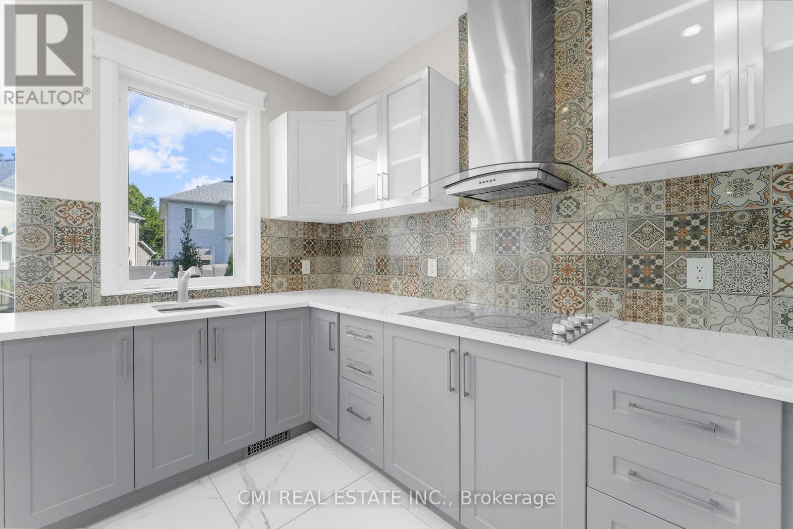 2172 Valenceville Crescent