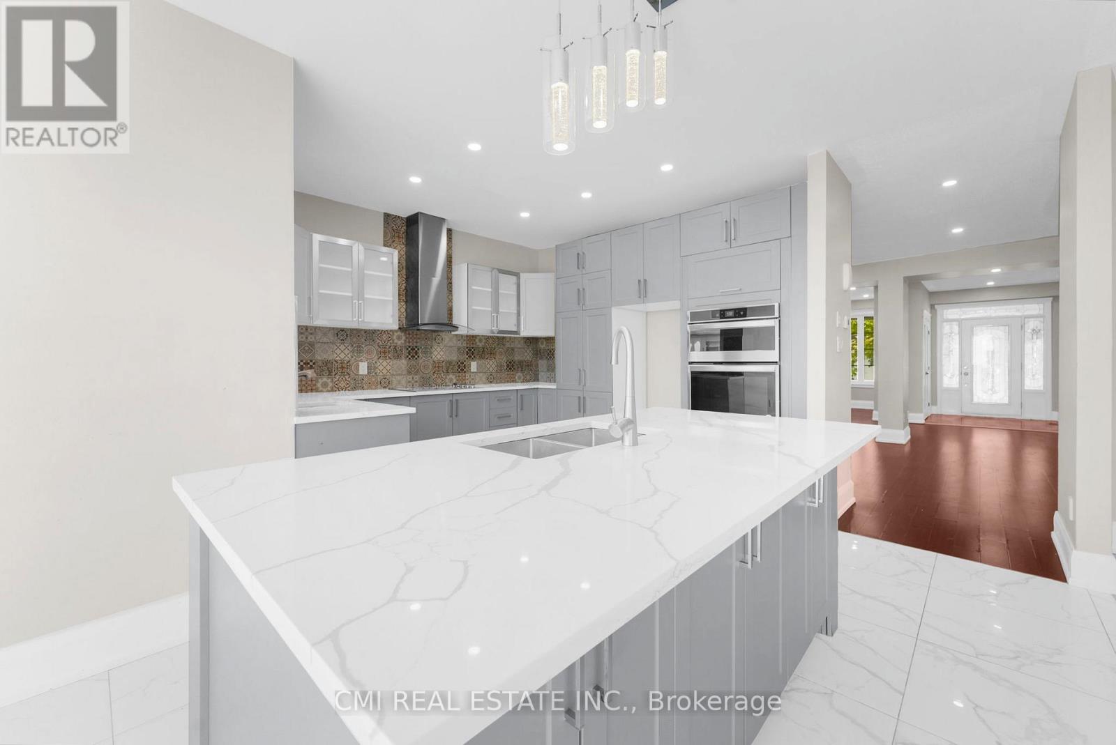 2172 Valenceville Crescent