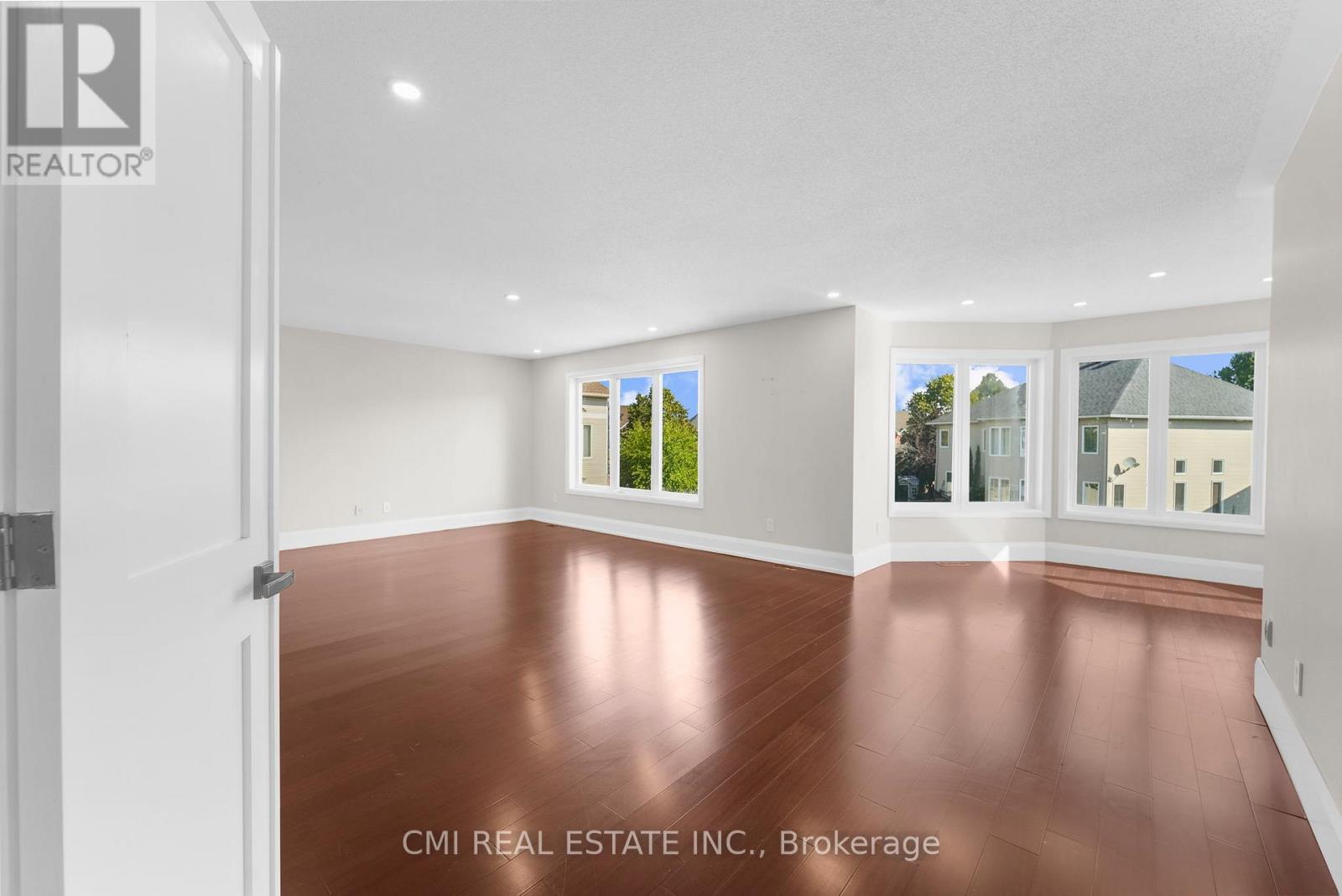 2172 Valenceville Crescent