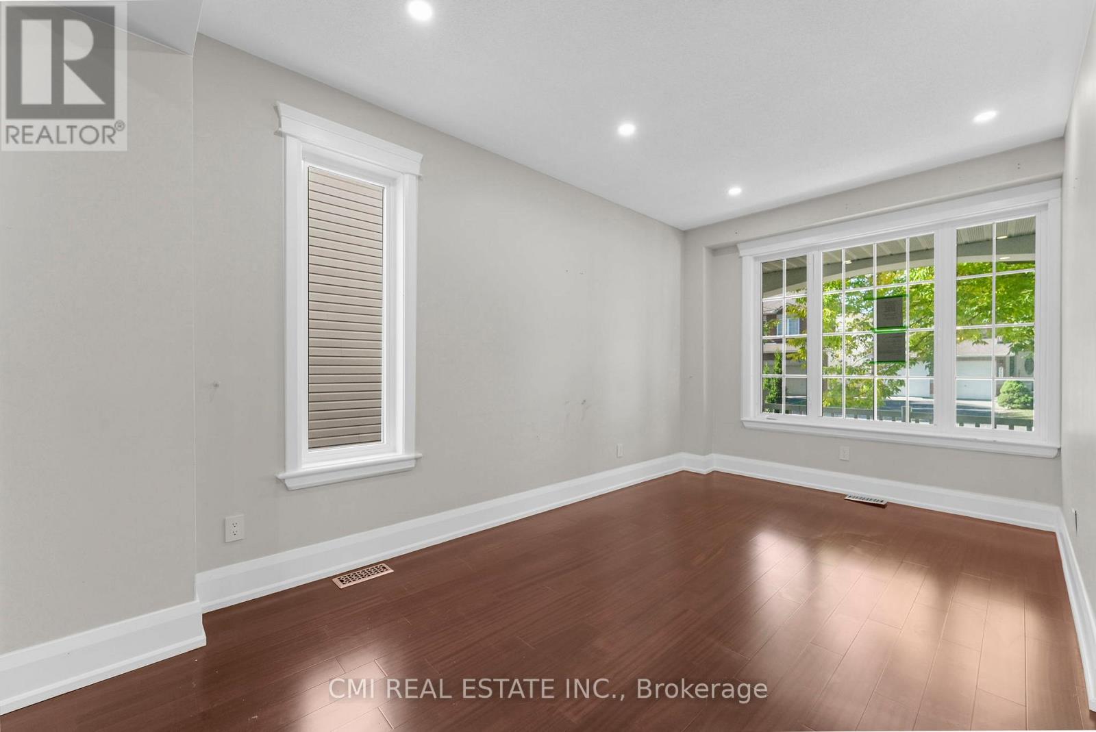 2172 Valenceville Crescent