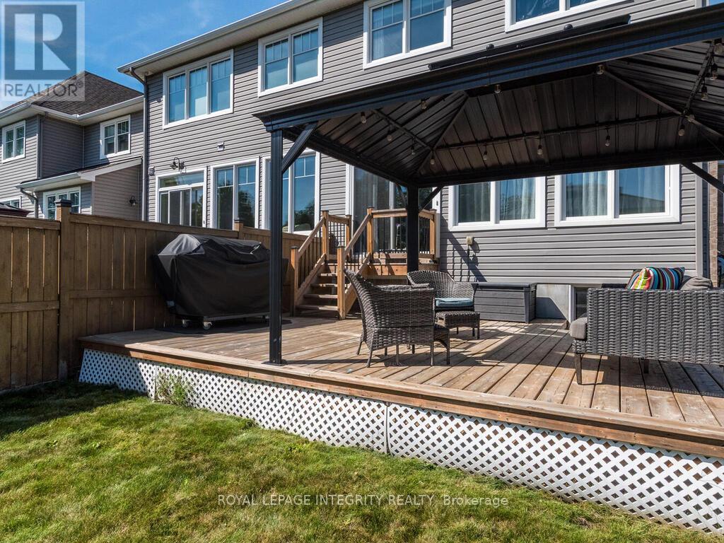 633 Cartographe Street