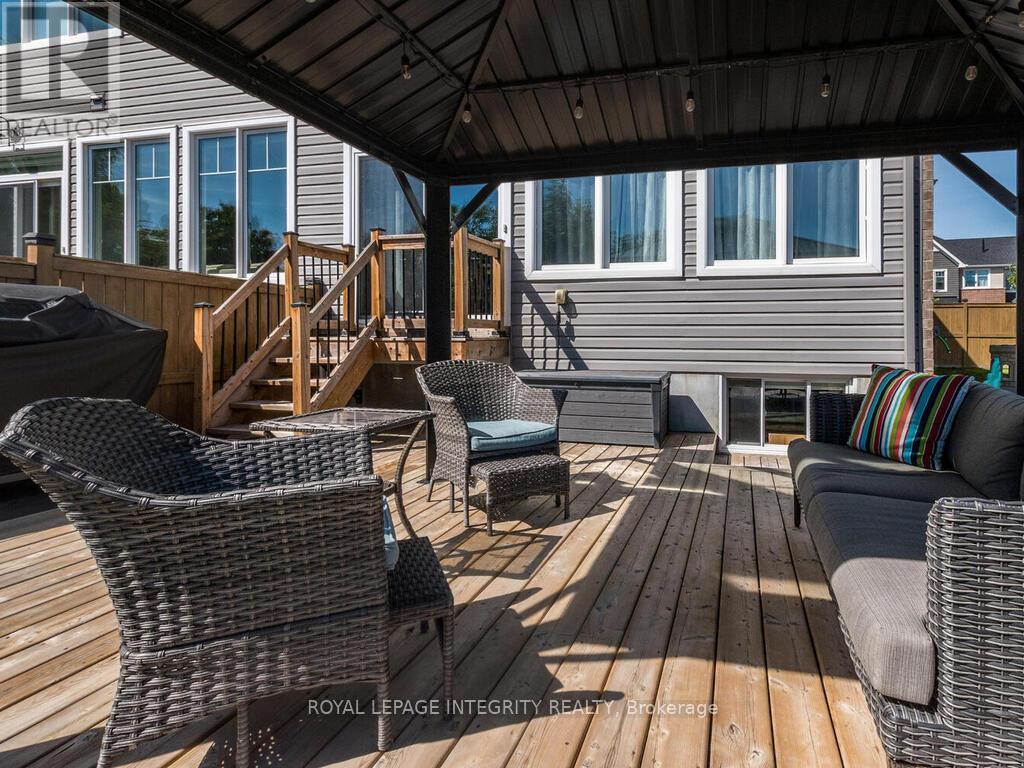 633 Cartographe Street