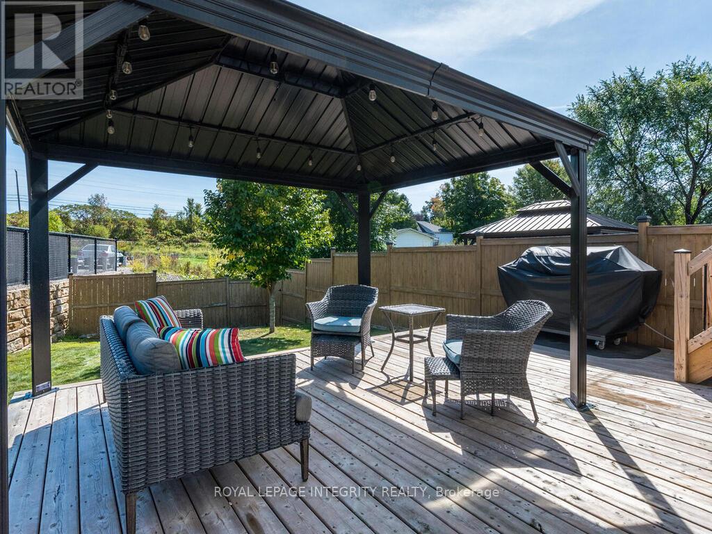 633 Cartographe Street